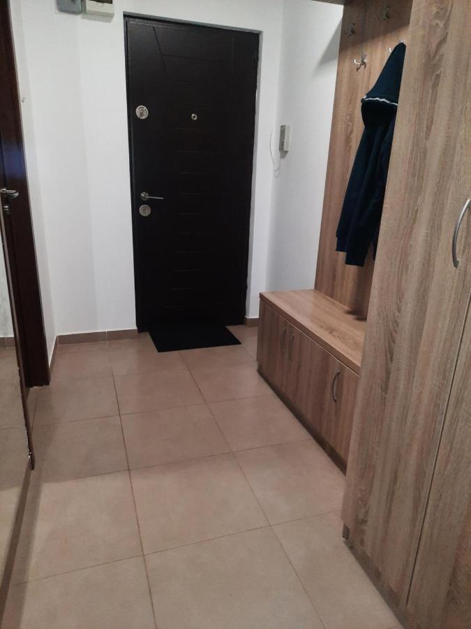 Cozy Three Rooms Apartment Cluj-Napoca Exterior foto